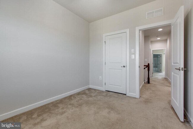 Building Photo - 7311 Taylor's Hill Ln