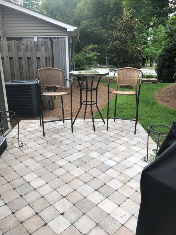 Building Photo - 660 Friendway Rd