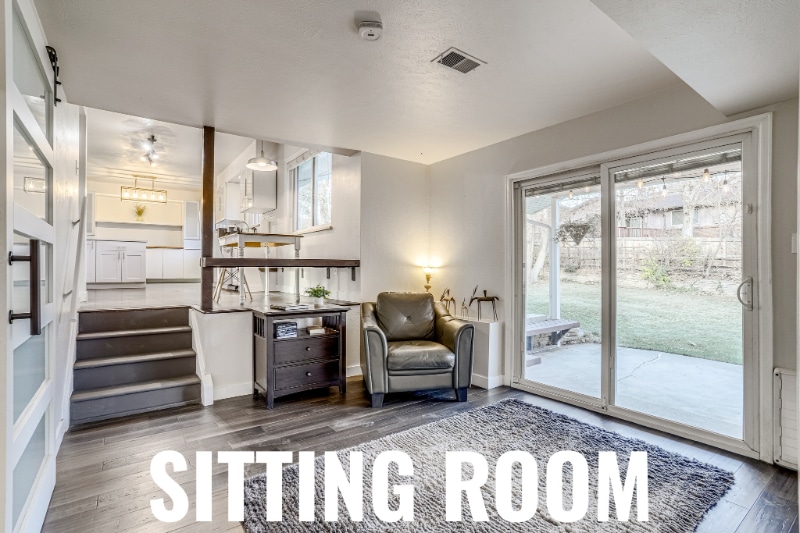 Building Photo - 2860 S Golden Way