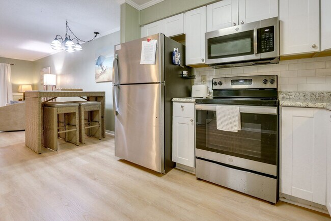 Building Photo - 104 Cordillo Pkwy