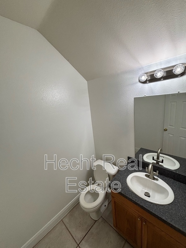 Building Photo - 5711 China Berry Rd