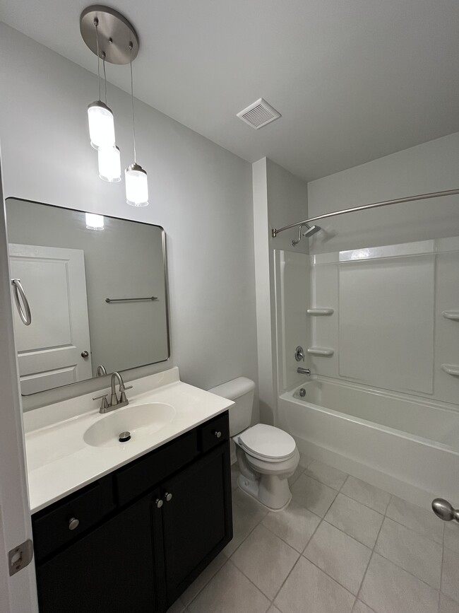 Building Photo - 108 Buttermere Wy