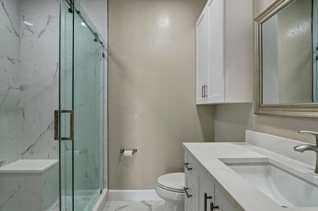 Building Photo - 5000 Culbreath Key Way