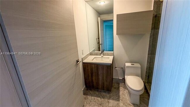 Building Photo - 801 S Miami Ave