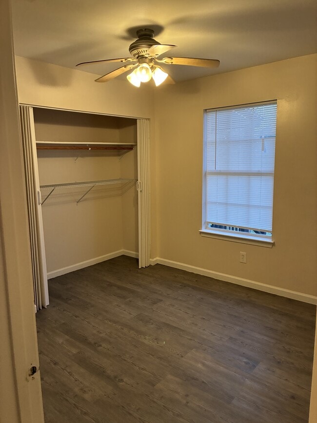 Building Photo - 389 Clark Ave