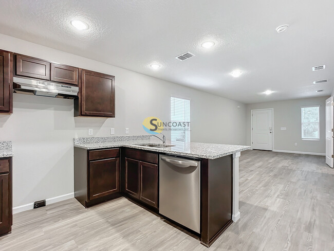 Building Photo - 1236 Pangola Dr
