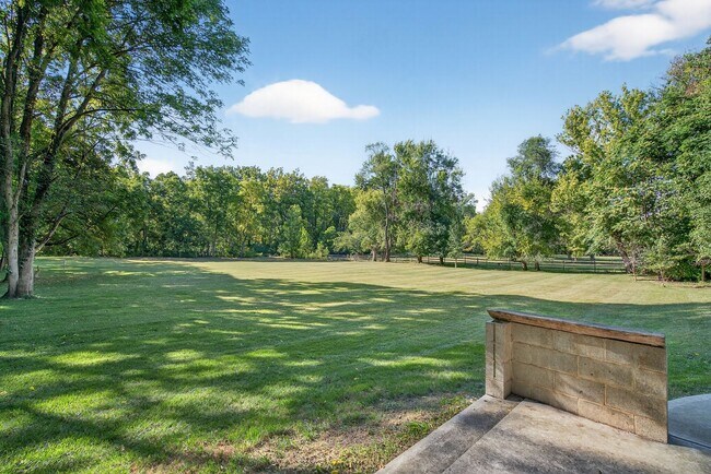Building Photo - Beautiful, one of a kind property on four ...