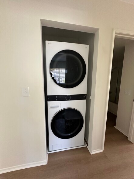 new washer/dryer - 26864 Claudette St