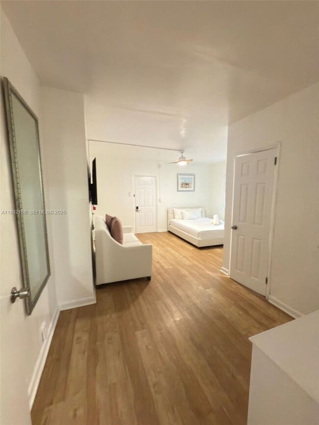 Building Photo - 545 Michigan Ave