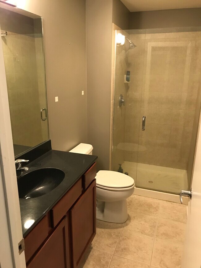 Building Photo - 50 S Grove Ave