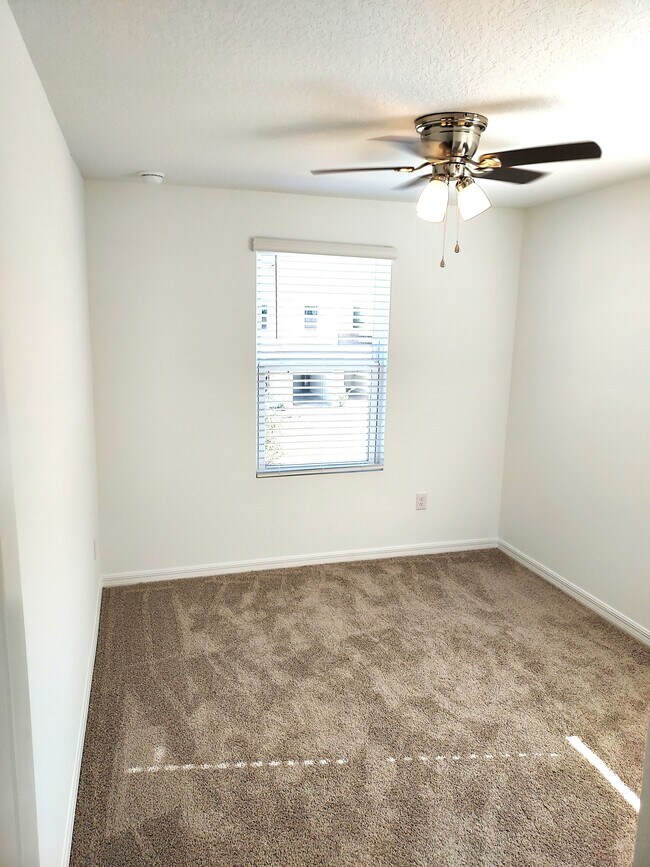 Building Photo - 2403 Paravane Wy