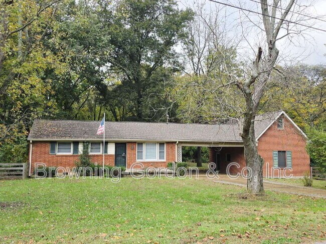 Primary Photo - 3947 Creekside Dr