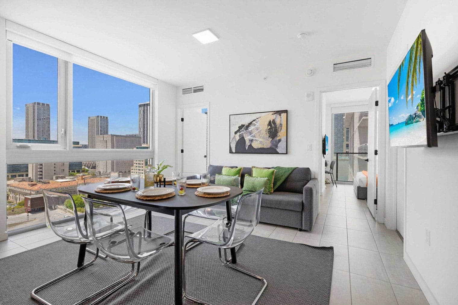 Building Photo - 227 NE 2nd St