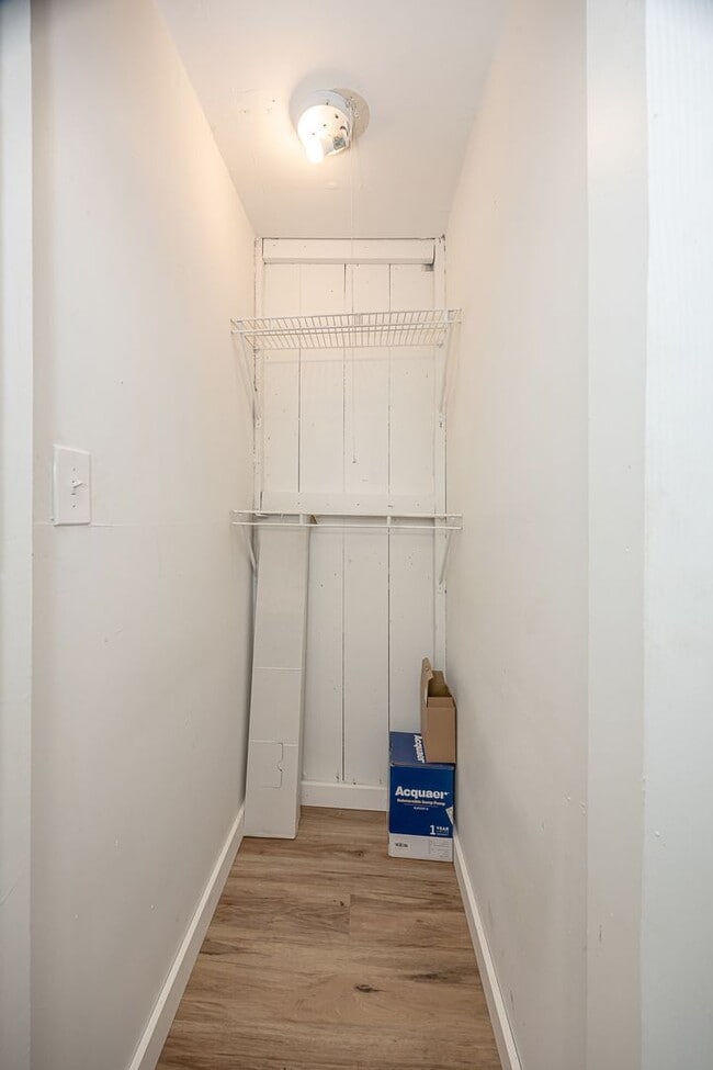 Building Photo - Freshly Renovated Rental Property!