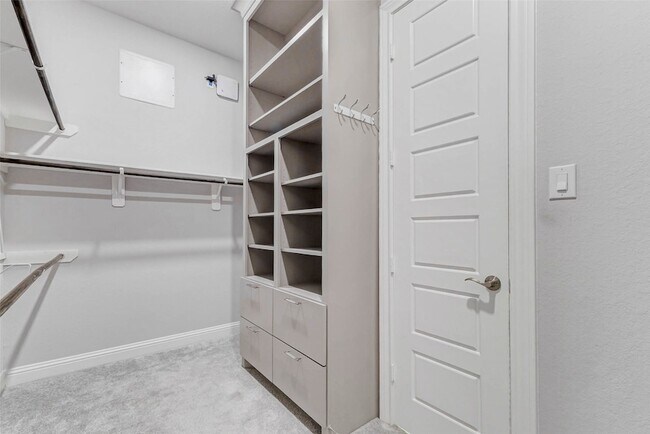 Building Photo - 1819 Golden Cape Dr