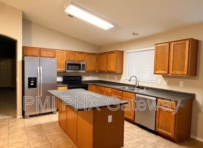 Building Photo - 3194 W Yellow Peak Dr