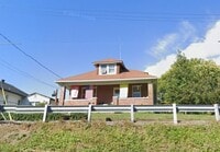 Building Photo - 307 N Clinton St