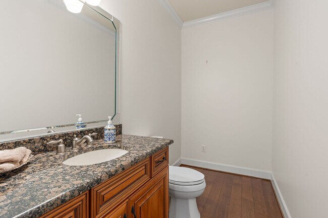 Building Photo - 298 Gillette Dr