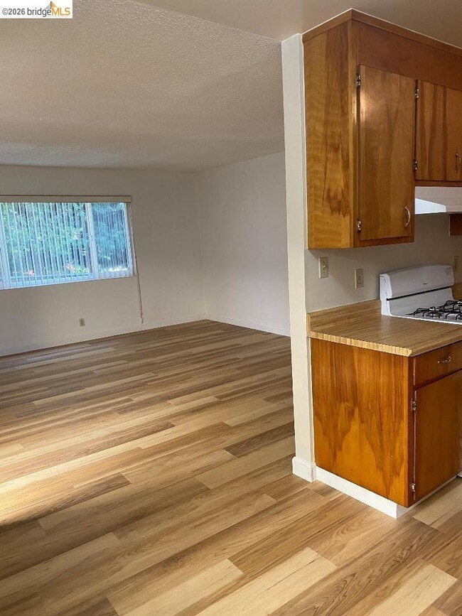 Building Photo - 708 Solano Ave