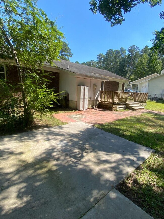 Building Photo - 1019 Shem Creek Cir