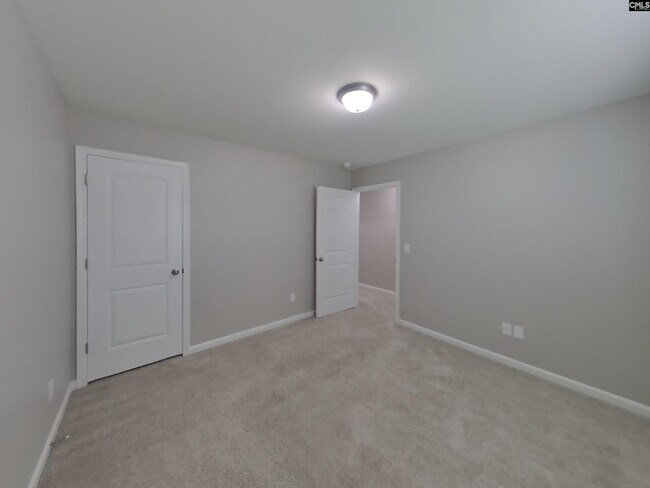 Building Photo - 308 Savannah Hills Dr