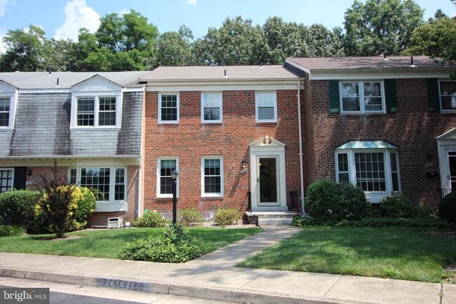 Building Photo - 2348 Wheystone Ct