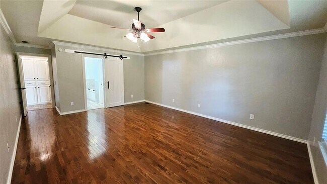 Building Photo - 4017 Eaton Pl
