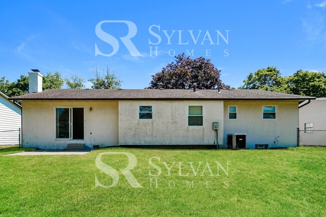 Building Photo - Prepare to fall in love with this 3 bedroo...