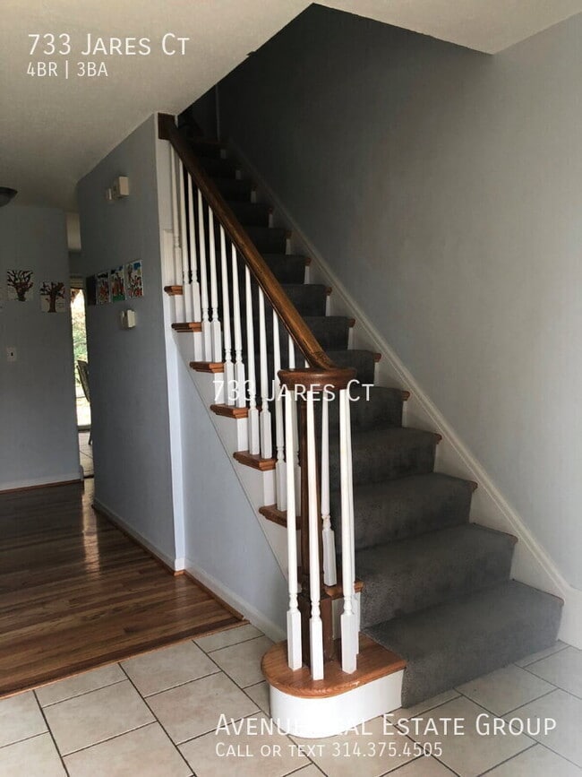Building Photo - 733 Jares Ct