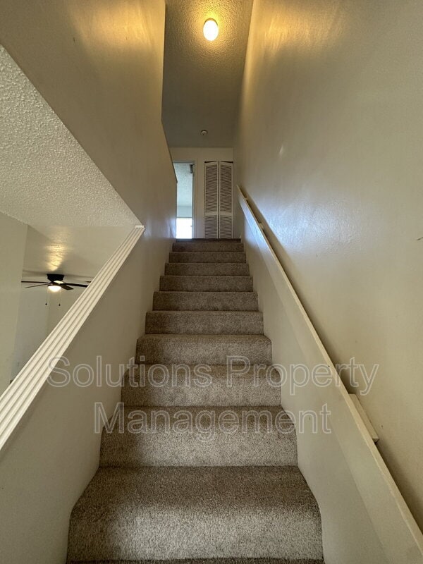 Building Photo - 1136 Steven Patrick Ave