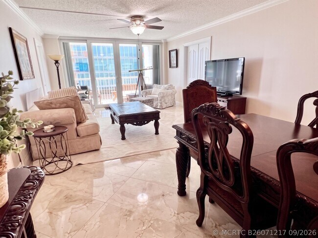 Building Photo - 1370 S Ocean Blvd