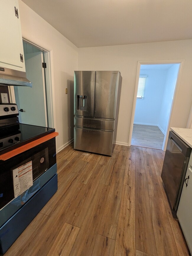 Building Photo - 2710 McKeige Dr