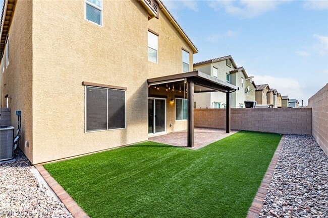 Building Photo - 3819 Corellia Ave