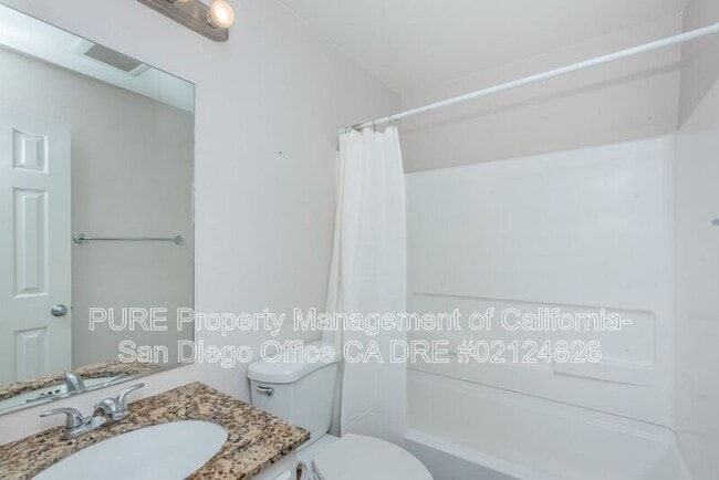 Building Photo - 7405 Charmant Dr