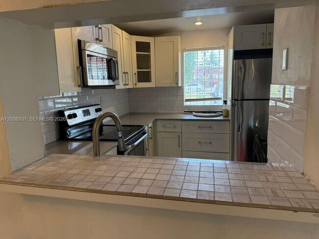 Building Photo - 300 NW 107th Ave