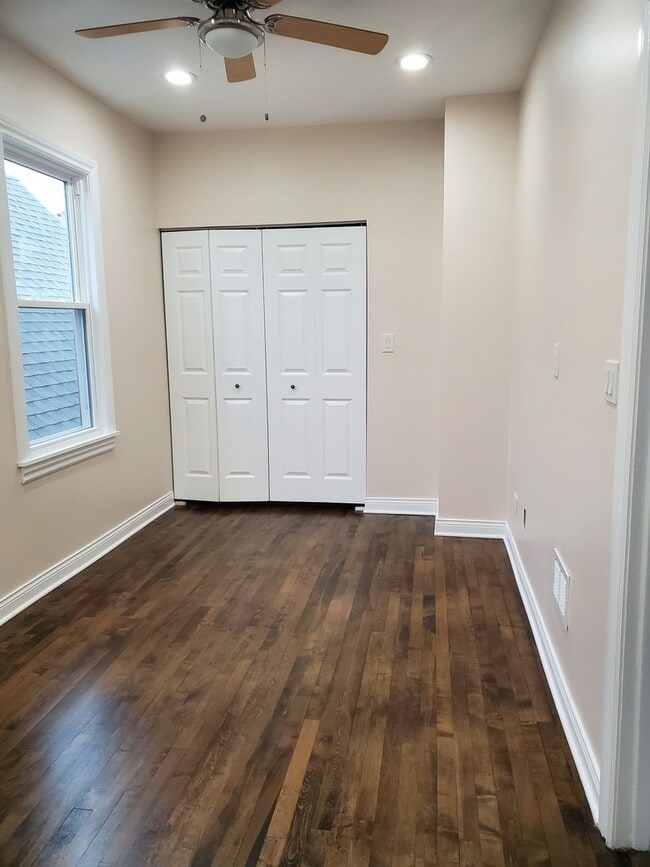 Building Photo - 4130 N Monticello Ave