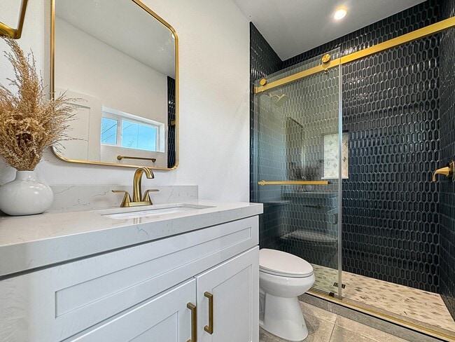 Building Photo - 2197 Jacques Dr