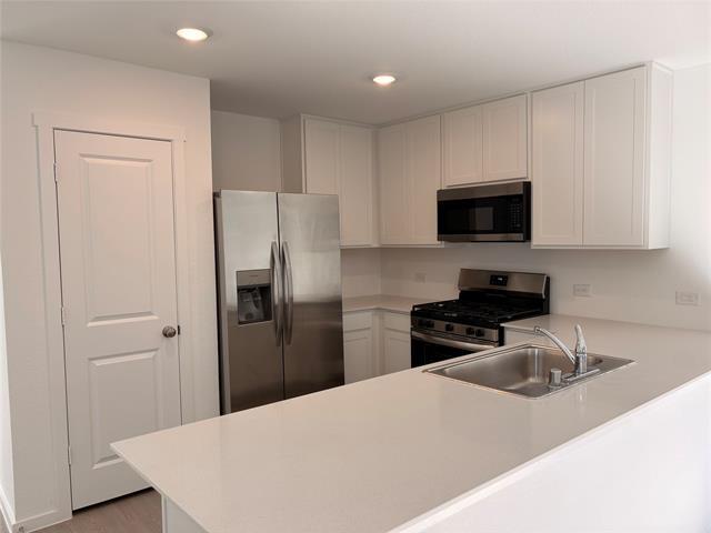 Building Photo - 1636 Elliott Rd