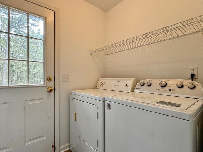 Building Photo - Log Home Nestled in the Woods, Albemarle County Location