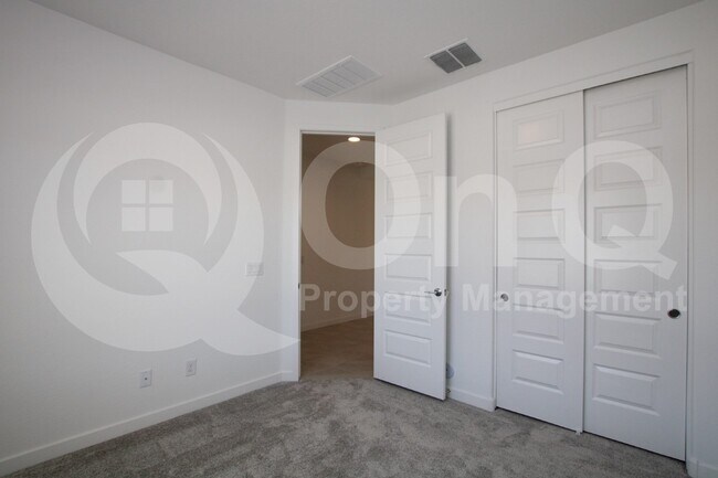 Building Photo - 17161 W Artemisa Ave