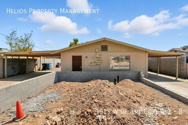 Building Photo - 1519 W Desert Cove Ave