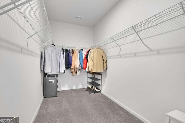 Building Photo - 803 Dundee Wy