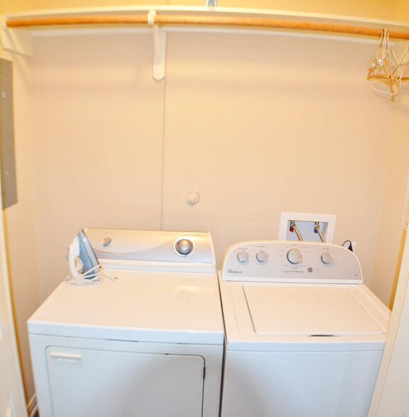 Full Size Washer and Gas Dryer - 1416 April Villas W