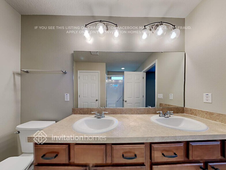 Building Photo - 21321 Sorraia Cv