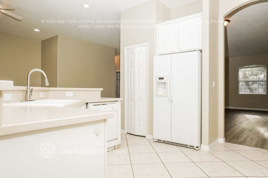 Building Photo - 7020 Gold Rush Ln