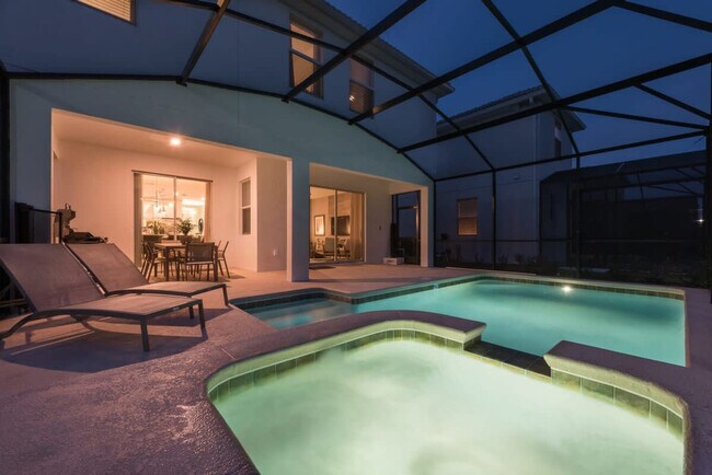 Building Photo - 4821 Kings Castle Cir