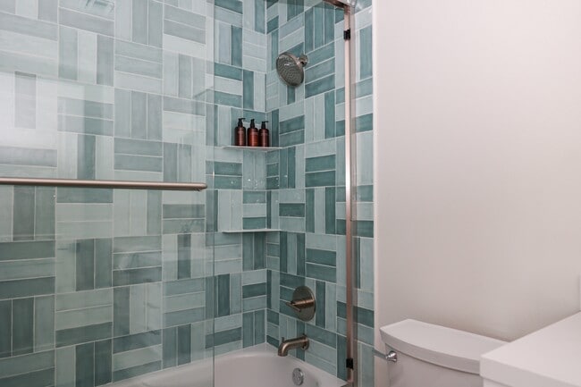 Building Photo - 279 N Richards Ave