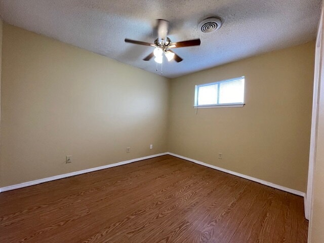 Building Photo - 704 S 23rd St