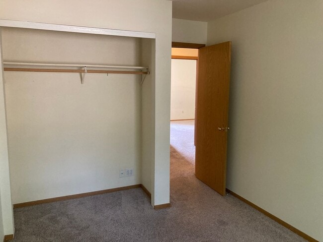 Building Photo - 179 Hermosa Cir