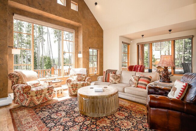 Building Photo - 4 Full Moon Rd